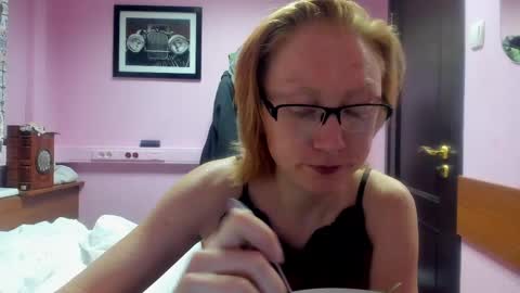 Snapshot of lucky_licky20 chatting on 02.26.25 lucky_licky20 online show from 02.26.25