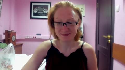 Snapshot of lucky_licky20 chatting on 02.28.25 lucky_licky20 online show from 02.28.25
