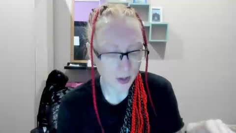 Snapshot of lucky_licky20 chatting on 03.05.25 lucky_licky20 online show from 03.05.25
