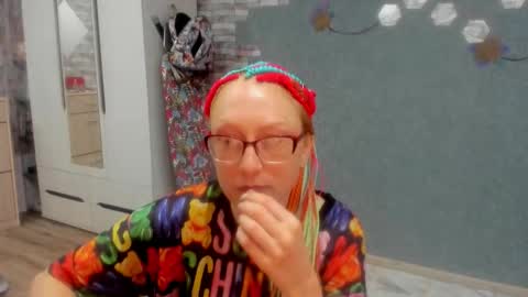 Snapshot of lucky_licky20 chatting on 09.13.25 lucky_licky20 online show from 09.13.25