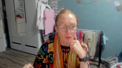 lucky_licky20 online show from 10.05.25