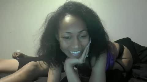 Snapshot of lucky_london chatting on 06.09.26 Lucky London online show from 06.09.26