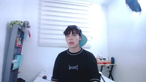 Snapshot of lucky_strickee chatting on 10.13.25 lucky_strickee online show from 10.13.25