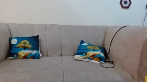 Crisiah online show from 02.02.25