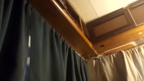 Snapshot of luckydoug chatting on 10.08.25 luckydoug online show from 10.08.25