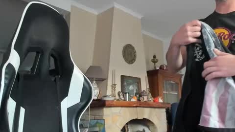 Lucky online show from 04.19.26