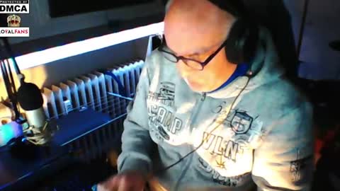        call me  Stefan online show from 12.30.24