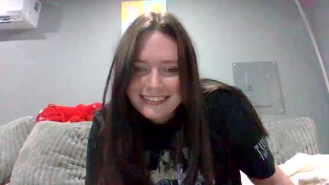 Snapshot of luckygirl96 chatting on 10.19.25 luckygirl96 online show from 10.19.25