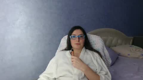 luckylinda23 online show from 01.12.25