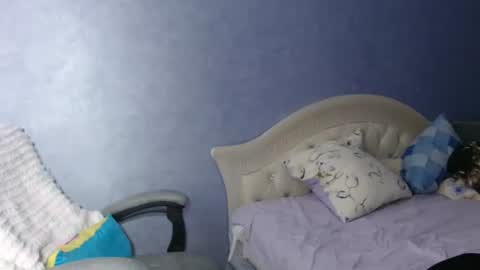 luckylinda23 online show from 01.13.25