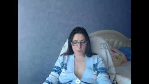 luckylinda23 online show from 02.26.25