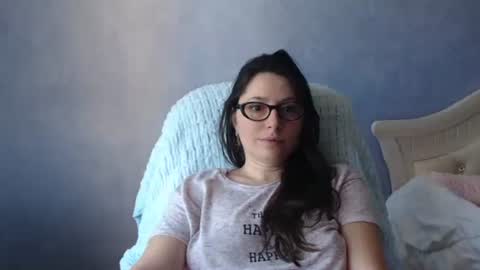 Snapshot of luckylinda23 chatting on 04.27.26 luckylinda23 online show from 04.27.26