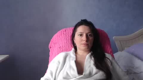 Snapshot of luckylinda23 chatting on 05.31.26 luckylinda23 online show from 05.31.26