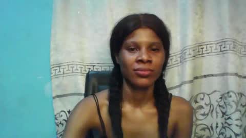 Snapshot of luckymadequeen chatting on 02.22.25 Gloria online show from 02.22.25
