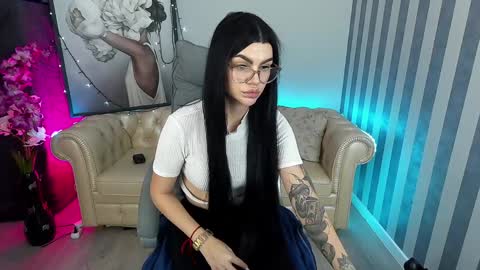 Snapshot of luckyrebel_ chatting on 12.16.24 Monika online show from 12.16.24
