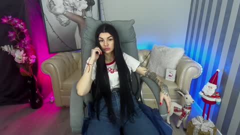 Snapshot of luckyrebel_ chatting on 12.28.24 Monika online show from 12.28.24