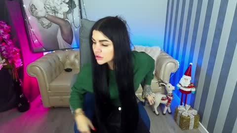 Snapshot of luckyrebel_ chatting on 01.08.25 Monika online show from 01.08.25
