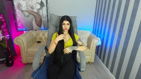 Snapshot of luckyrebel_ chatting on 01.21.25 Monika online show from 01.21.25