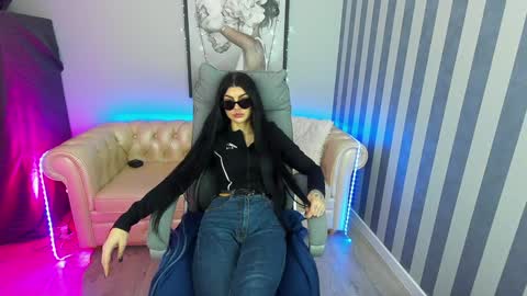Snapshot of luckyrebel_ chatting on 02.07.25 Monika online show from 02.07.25