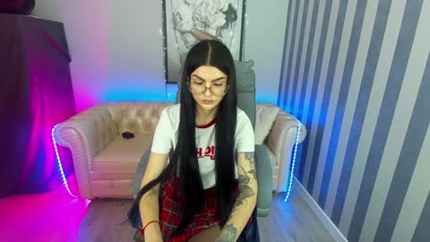 Snapshot of luckyrebel_ chatting on 02.08.25 Monika online show from 02.08.25
