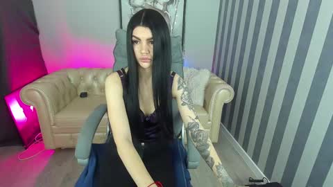 Snapshot of luckyrebel_ chatting on 03.04.25 Monika online show from 03.04.25