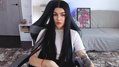 Monika online show from 02.22.26