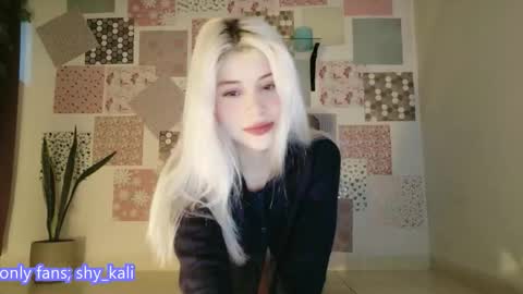 luckysapphire777 online show from 12.16.25