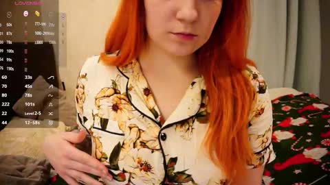 Rinredhead Gloriawith glasses Rayanother glasses online show from 01.07.26