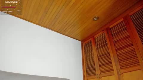 Snapshot of lucy__77 chatting on 02.05.25 Hello my name is Lucy nice to meet you thumb up is important for me kisses online show from 02.05.25