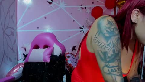 Snapshot of lucy_beatifull chatting on 02.17.25 lucy_beatifull online show from 02.17.25