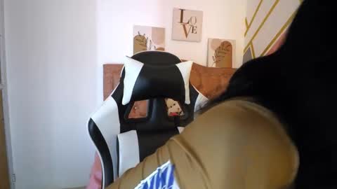 Lucy online show from 03.08.26