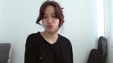 Snapshot of lucy_collins_g chatting on 02.28.25 Lucy online show from 02.28.25