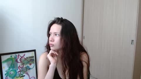 Snapshot of lucy_collins_g chatting on 10.26.25 Lucy online show from 10.26.25