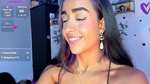 Snapshot of lucy_ev chatting on 03.05.25 Lucy online show from 03.05.25