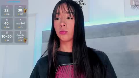 Snapshot of lucy_ev chatting on 09.28.25 Lucy online show from 09.28.25