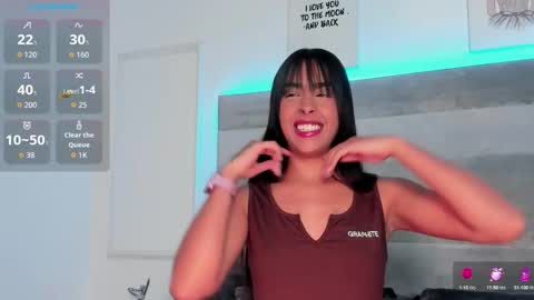 Snapshot of lucy_ev chatting on 10.05.25 Lucy online show from 10.05.25