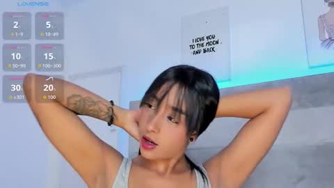 Snapshot of lucy_ev chatting on 10.23.25 Lucy online show from 10.23.25