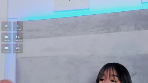 Snapshot of lucy_ev chatting on 10.27.25 Lucy online show from 10.27.25