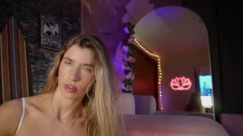 Lucy. online show from 03.22.26