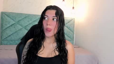 Lucy Greys online show from 03.24.26