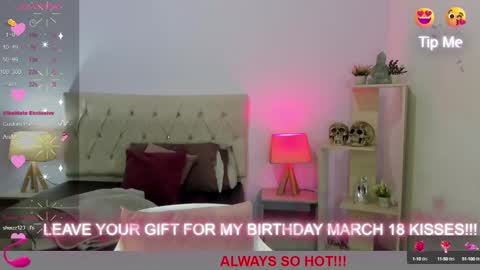 Lucia online show from 03.12.25