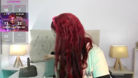 Lucia online show from 10.25.25