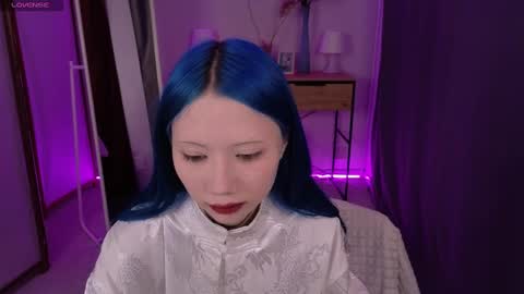 Snapshot of lucy_millss chatting on 02.21.25 LUCY online show from 02.21.25
