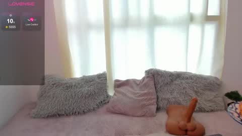 Lucy online show from 03.04.25