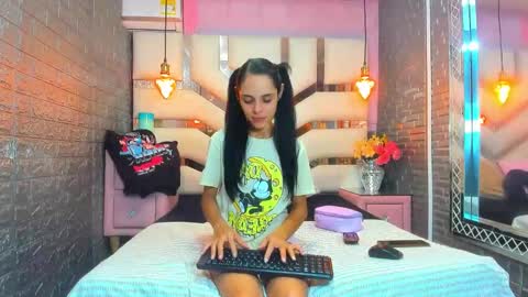 Lucy unlimit come back here  online show from 04.11.26