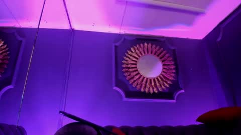 Lucy  online show from 12.12.24