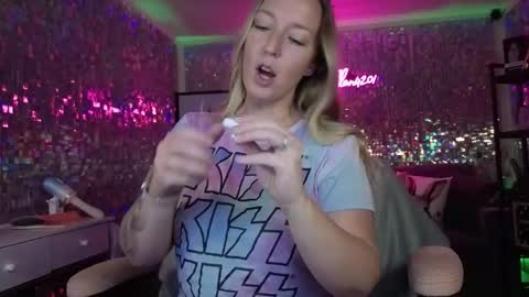 lucyallen4201 online show from 03.27.26