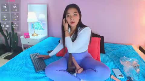 Lucia Bell   online show from 07.30.26