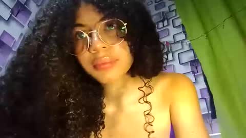Lucia online show from 12.22.25