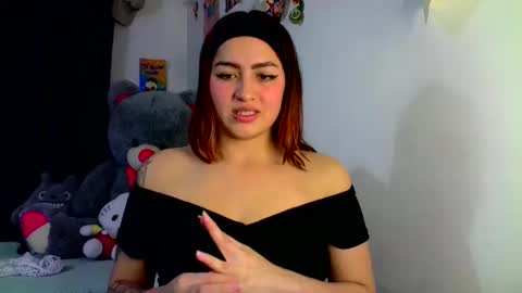 LUCIA  online show from 03.11.25